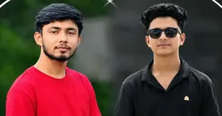 মোটরসাইকেলে ট্রাকের ধাক্কায় প্রাণ গেলো দুই বন্ধুর